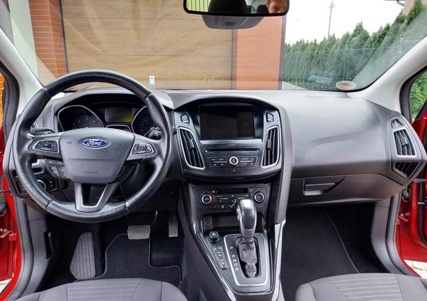 Ford Focus cena 55000 przebieg: 142819, rok produkcji 2018 z Ostrołęka małe 379